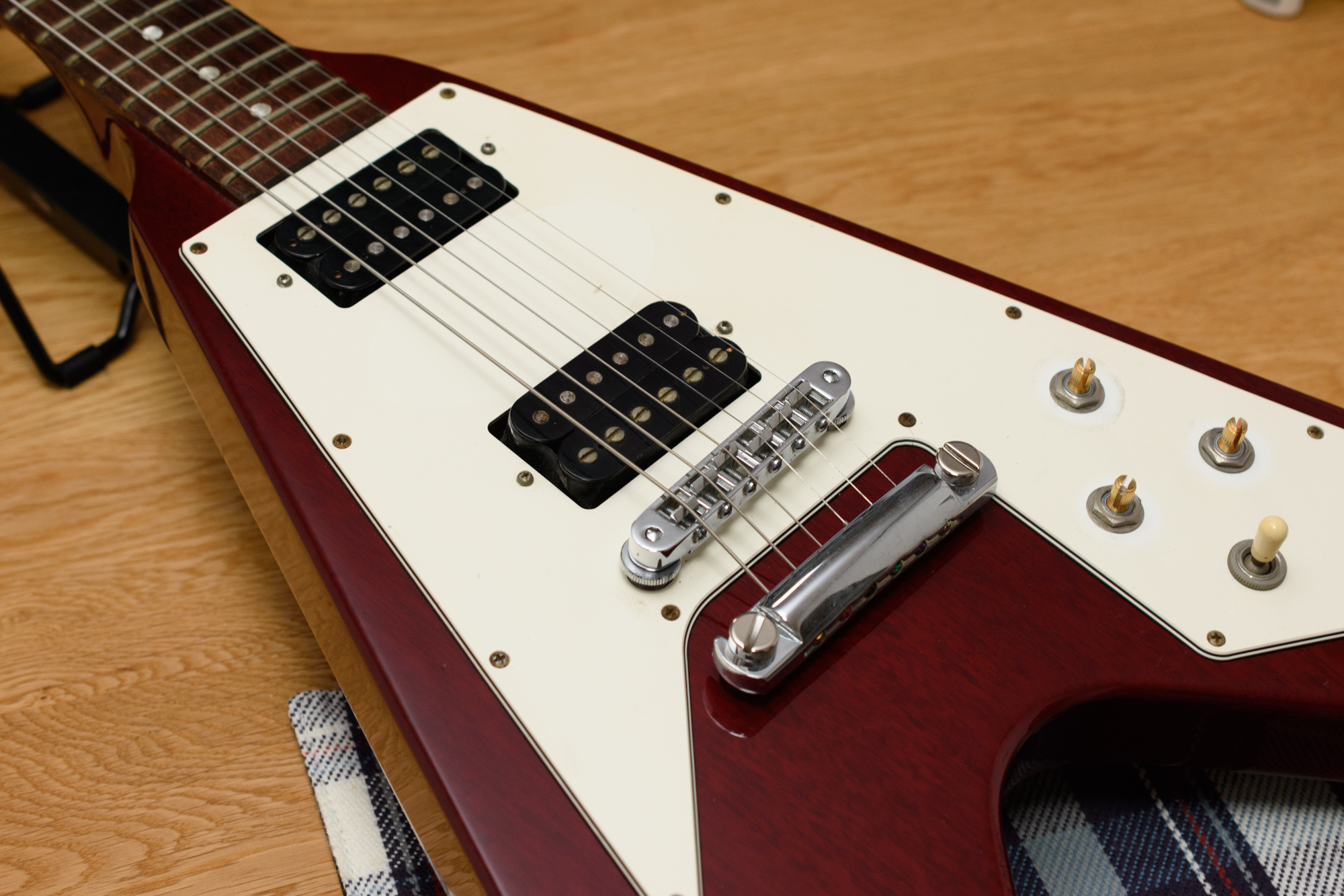 Gibson Flying V restore