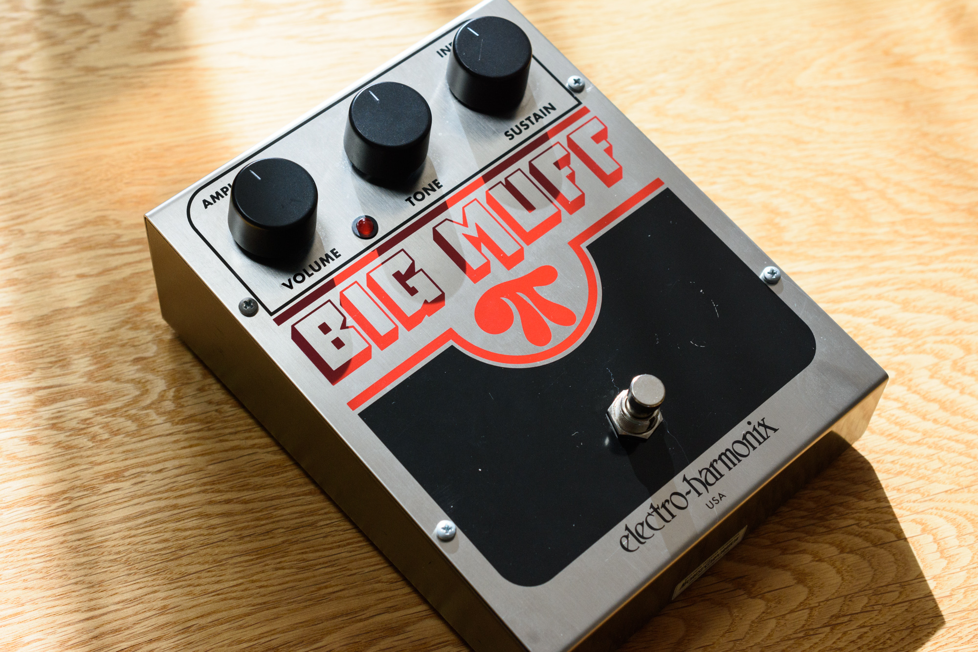 Big Muff Pi Reissue（EC-3003 REV.F）レビュー